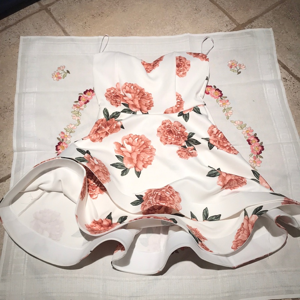 Mini dress floral summer time dress for less price